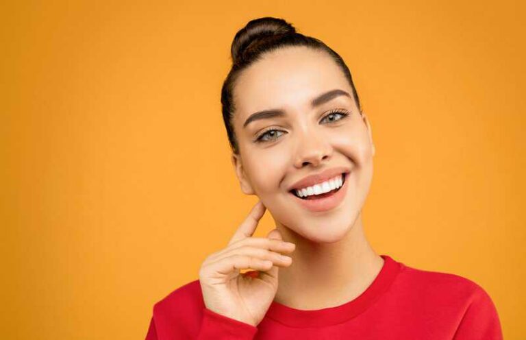 The Pros and Cons of Dental Veneers